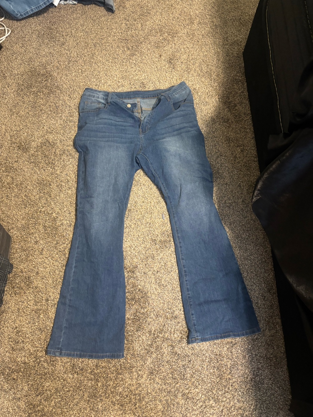 Classic Blue Women's Jeans - Timeless Mid Wash Flare Jeans stretchy